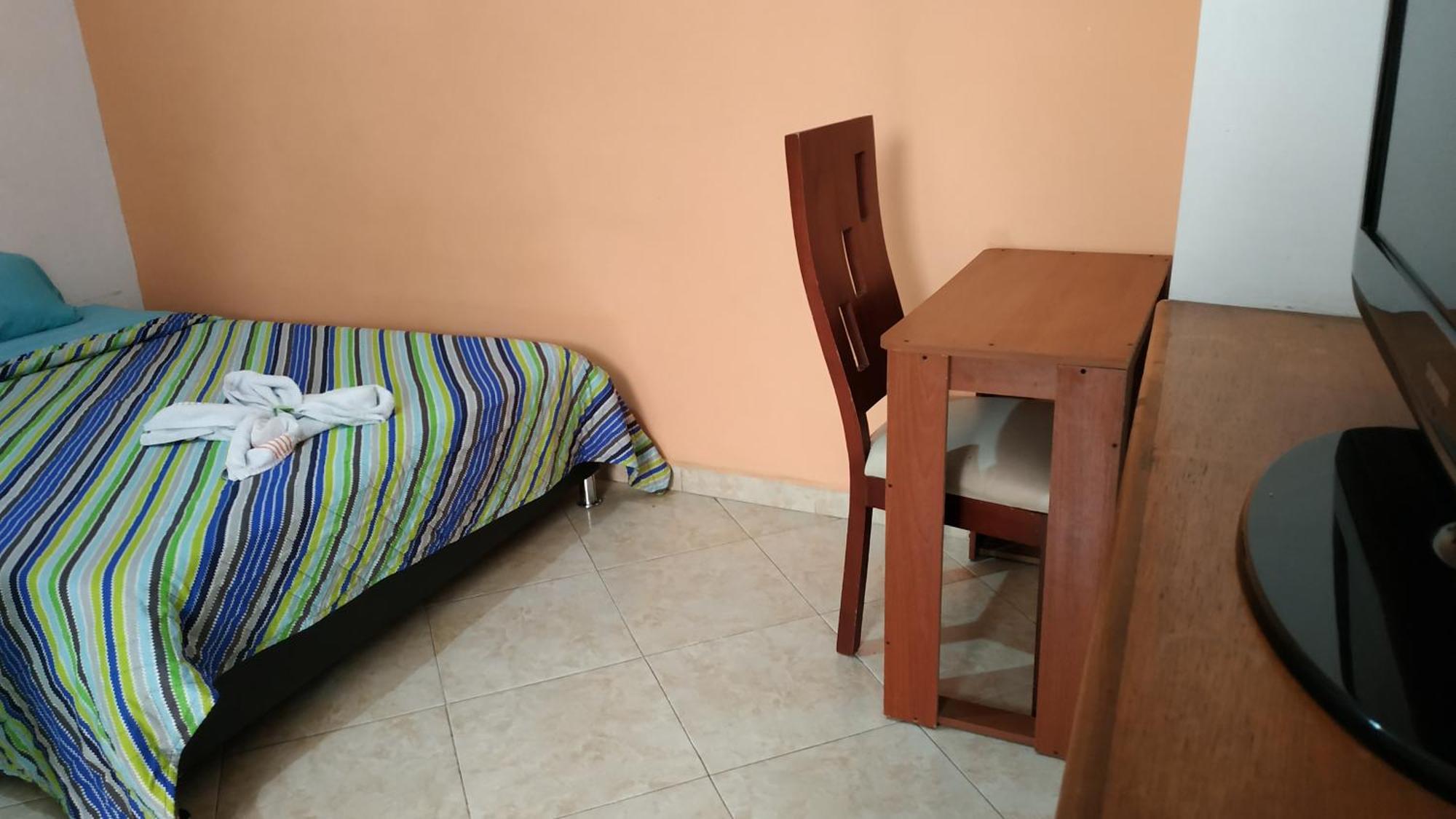 Hotel Dorado Real Fusagasuga Phòng bức ảnh